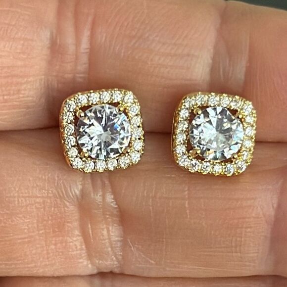 Fireframe Square Halo Earrings – .4” Gold Plate Brilliant Cut Crystal Studs - Picture 3 of 9